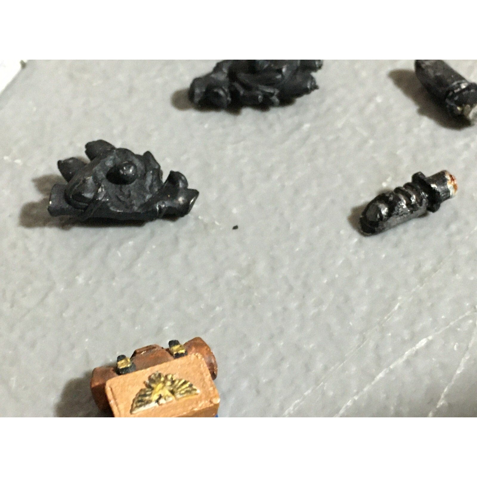 A22406 WARHAMMER 40K MIXED METAL BITS LOT IMPERIAL GUARD GAMES WORKSHOP GW