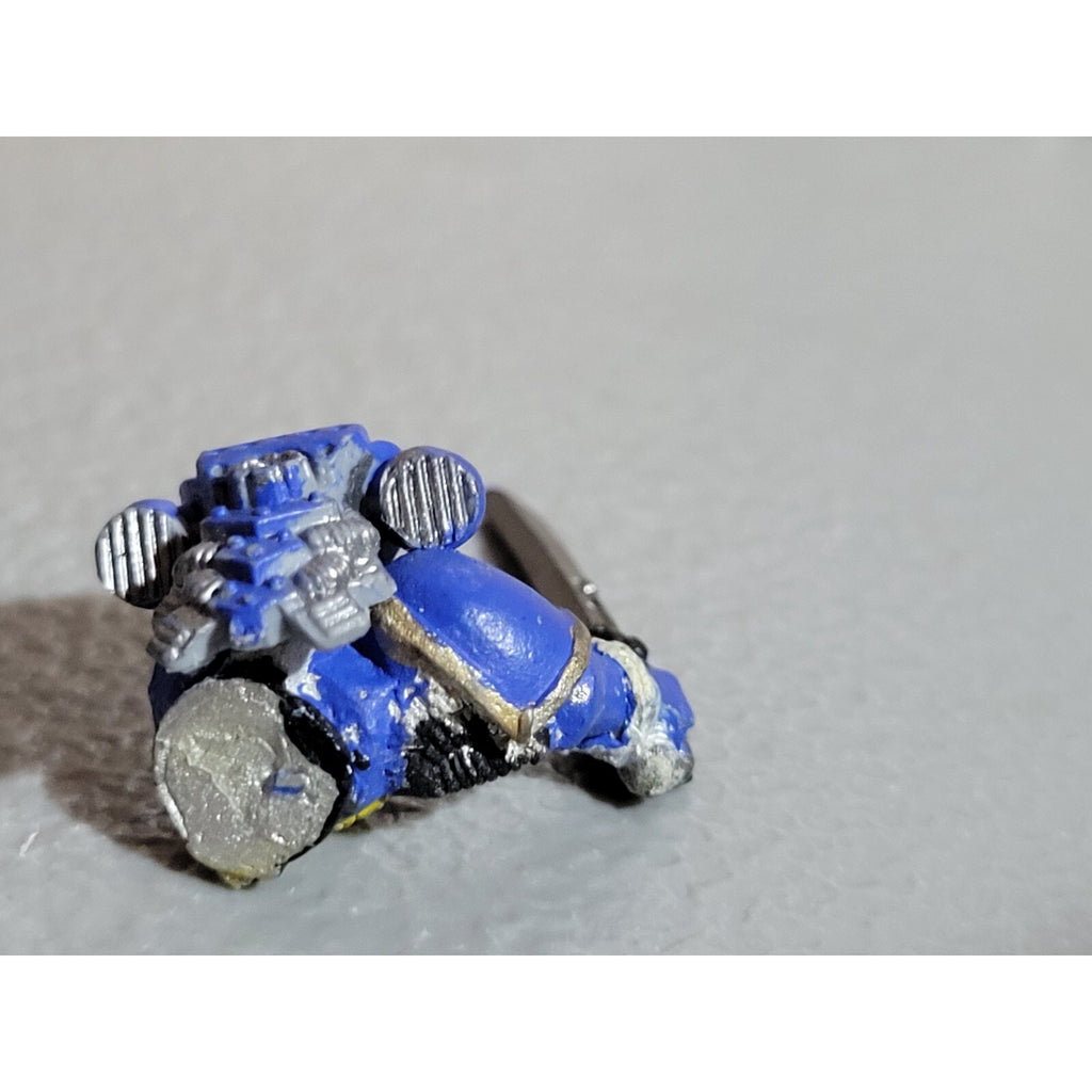 A19052 WARHAMMER 40K SPACE MARINES METAL BIKE CAPTAIN TORSO POWER SWORD