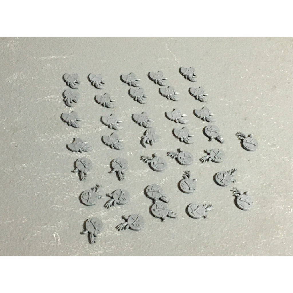A22048 WARHAMMER FANTASY ORCS & GOBLINS BITS LOT WOLF RIDER SHIELDS GW