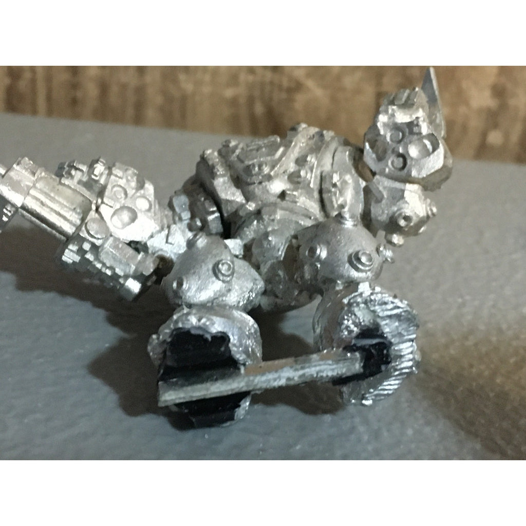 A30058 UNKNOWN METAL TABLE TOP SCI-FI POWER SUIT ARMOR SOLDIER WAR GAMES METAL