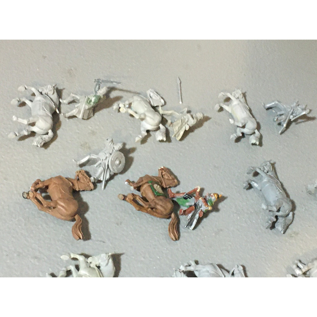 A30432 LOTR LORD OF RINGS GW GAMES WORKSHOP RIDERS ROHAN INCOMPLETE LOT 9 PK