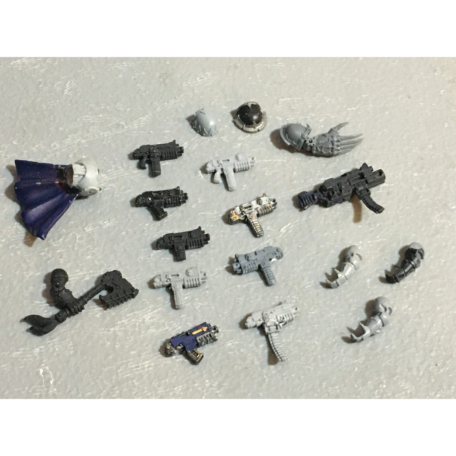 A23015 WARHAMMER 40K CHAOS SPACE MARINES SRMS BOLTERS GAMES WORKSHOP GW