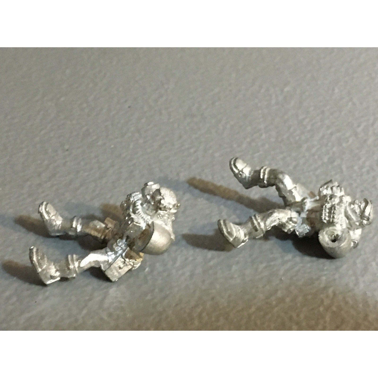 A33829 WARHAMMER 40K SPACE MARINES METAL SCOUT BIKE RIDER BODY ONLY 2 PK GW