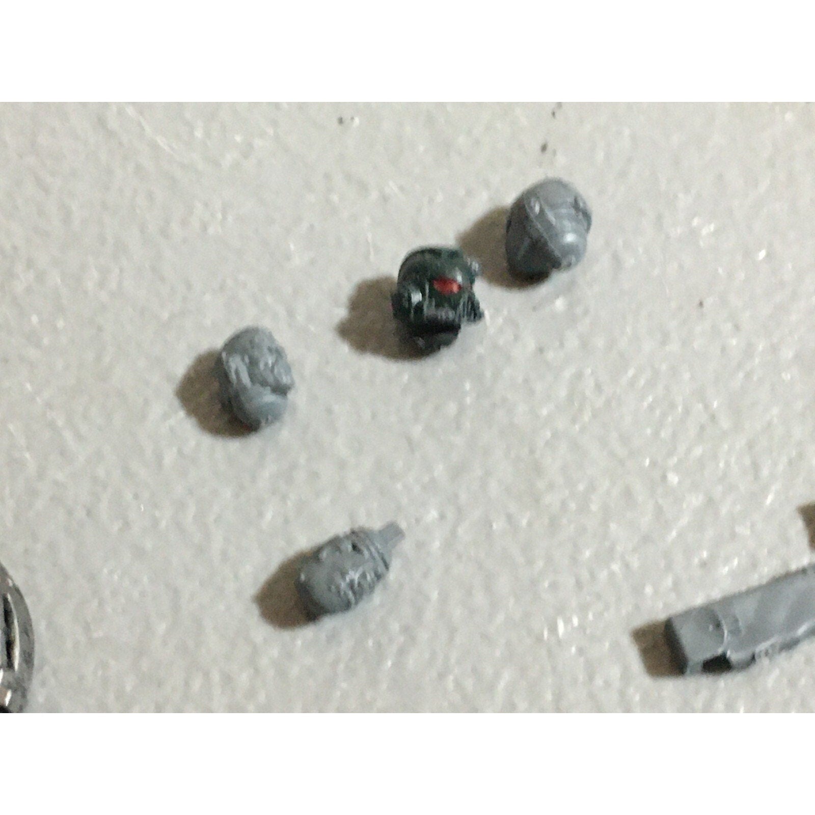 A22269 WARHAMMER 40K SPACE MARINES BITS LOT MIXED HANDS WEAPON GAMES WORKSHOP GW