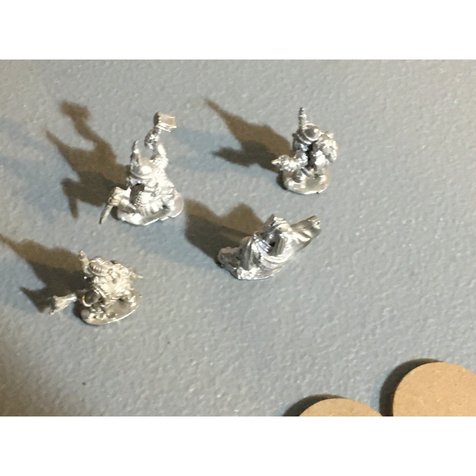 A32707 ALTERNATIVE ARMIES METAL MINIATURES DWARVES DH7 DWARF CAVERN FIGHTERS 4/5