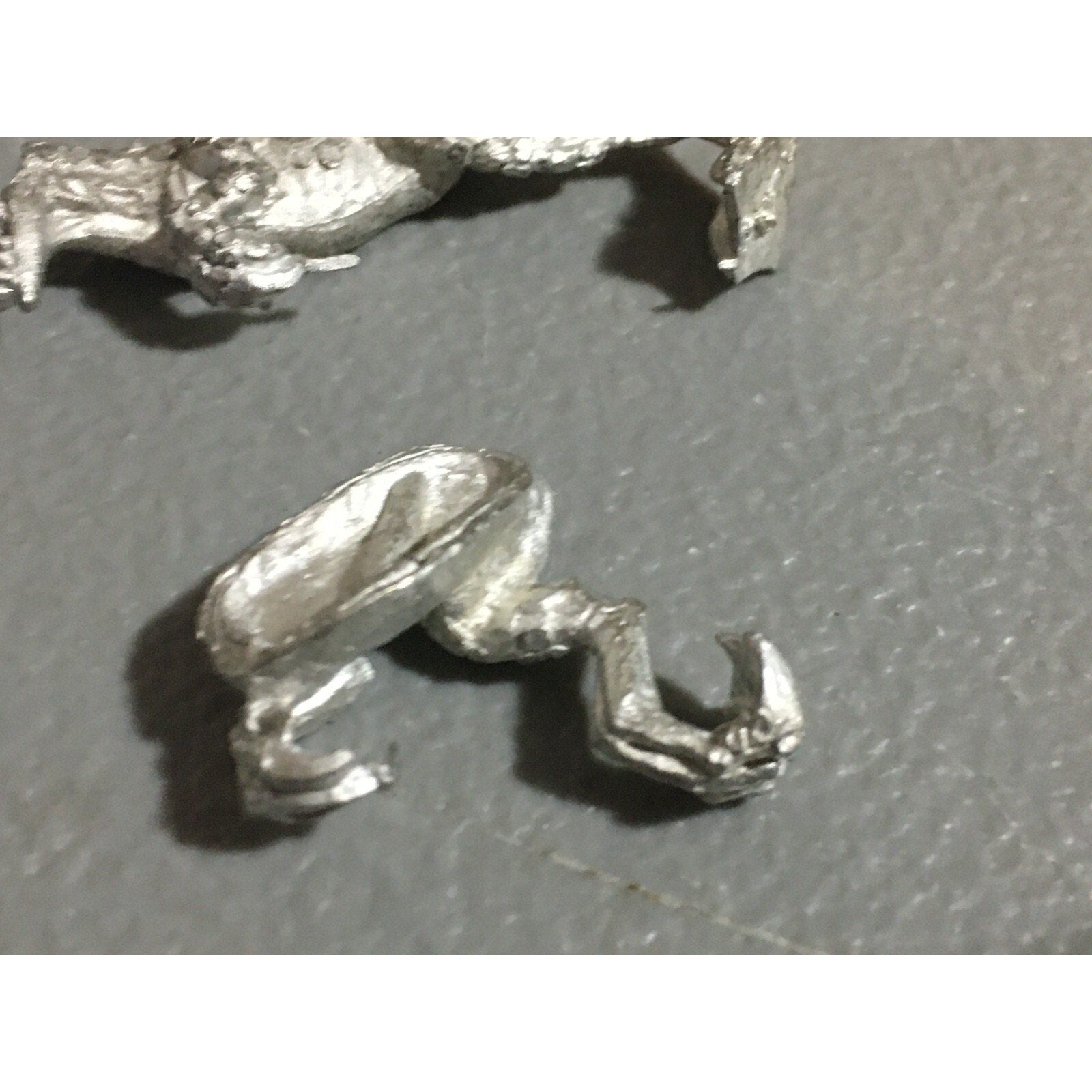A20382 WARHAMMER FANTASY DARK ELVES METAL COLD ONE 2 PK INCOMPLETE
