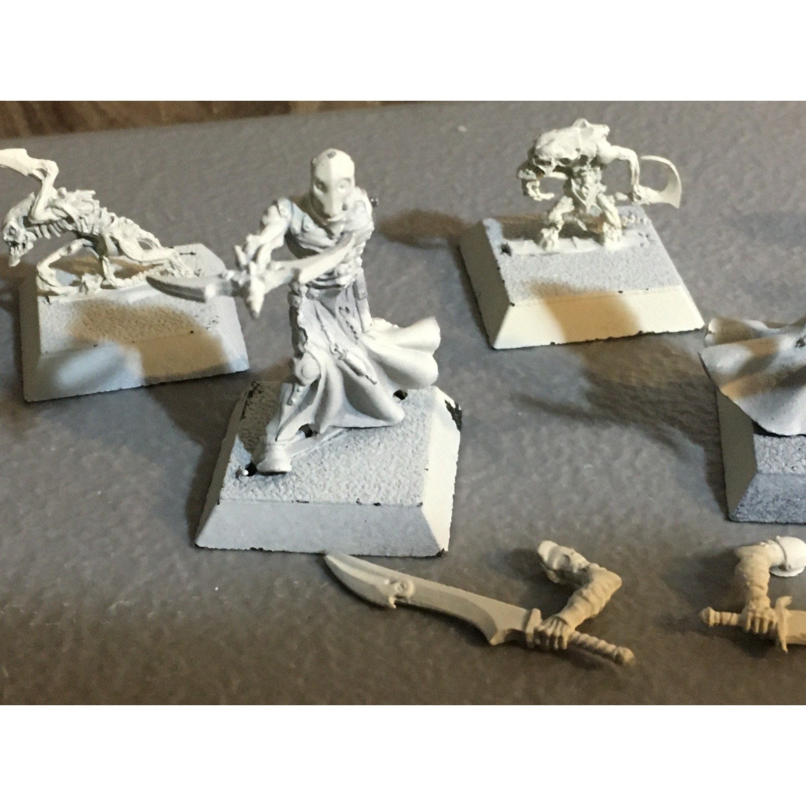 A32708 RACKHAM CONFRONTATION HERESIARCH'S SPAWN METAL TABLETOP