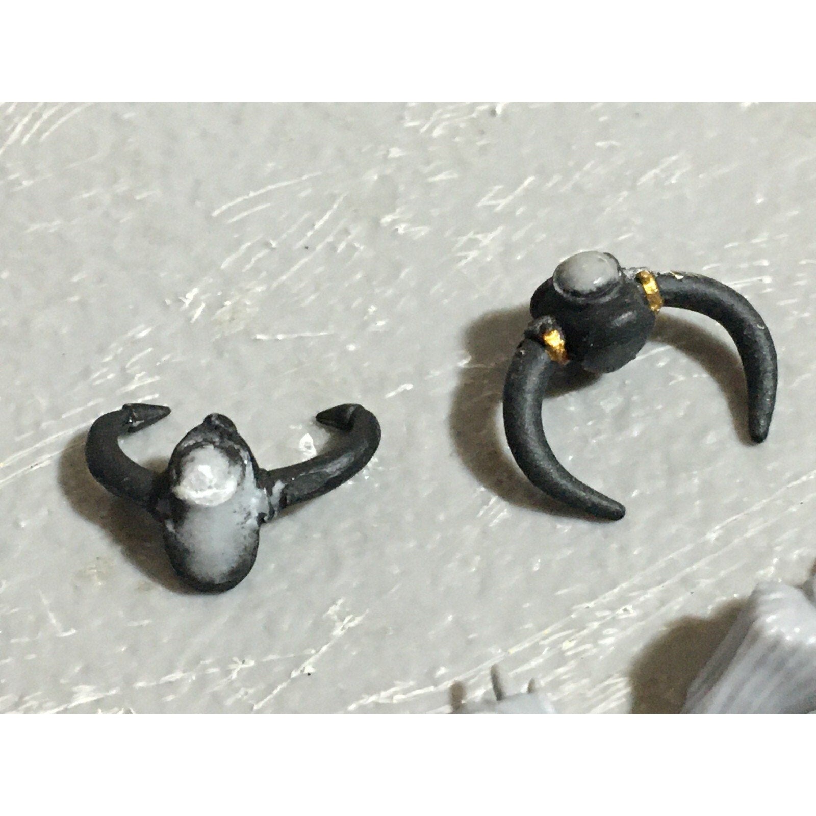 A22253 WARHAMMER FANTASY CHAOS MORTALS BITS LOT WARRIORS KNIGHTS HEADS GW OOP
