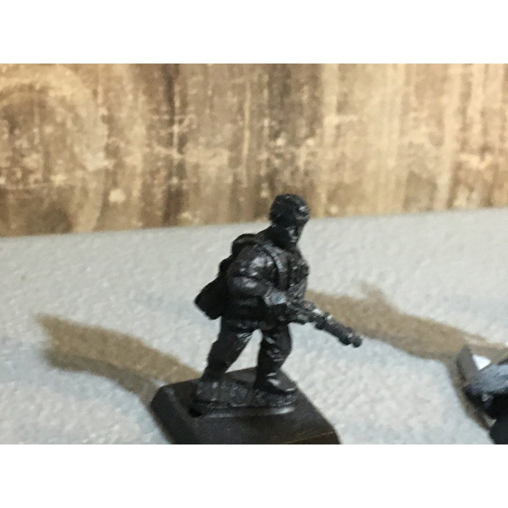A30869 UNKNOWN METAL MINIATURES SOLDIERS INFANTRY WWII? WWI? TABLE TOP WAR GAMES