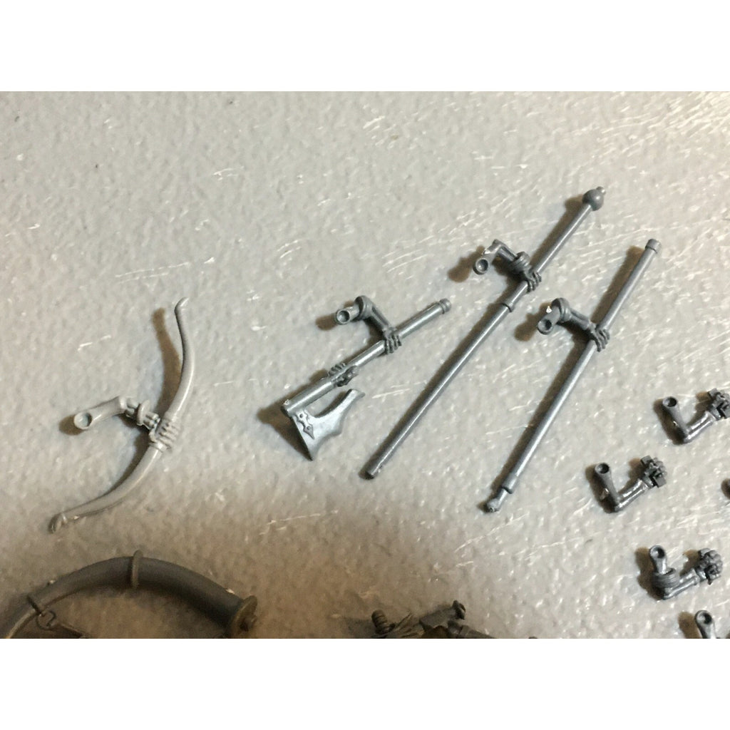 A23423 WARHAMMER FANTASY VAMPIRE COUNTS UNDEAD BITS LOT SKELETON WIGHT MIXED GW