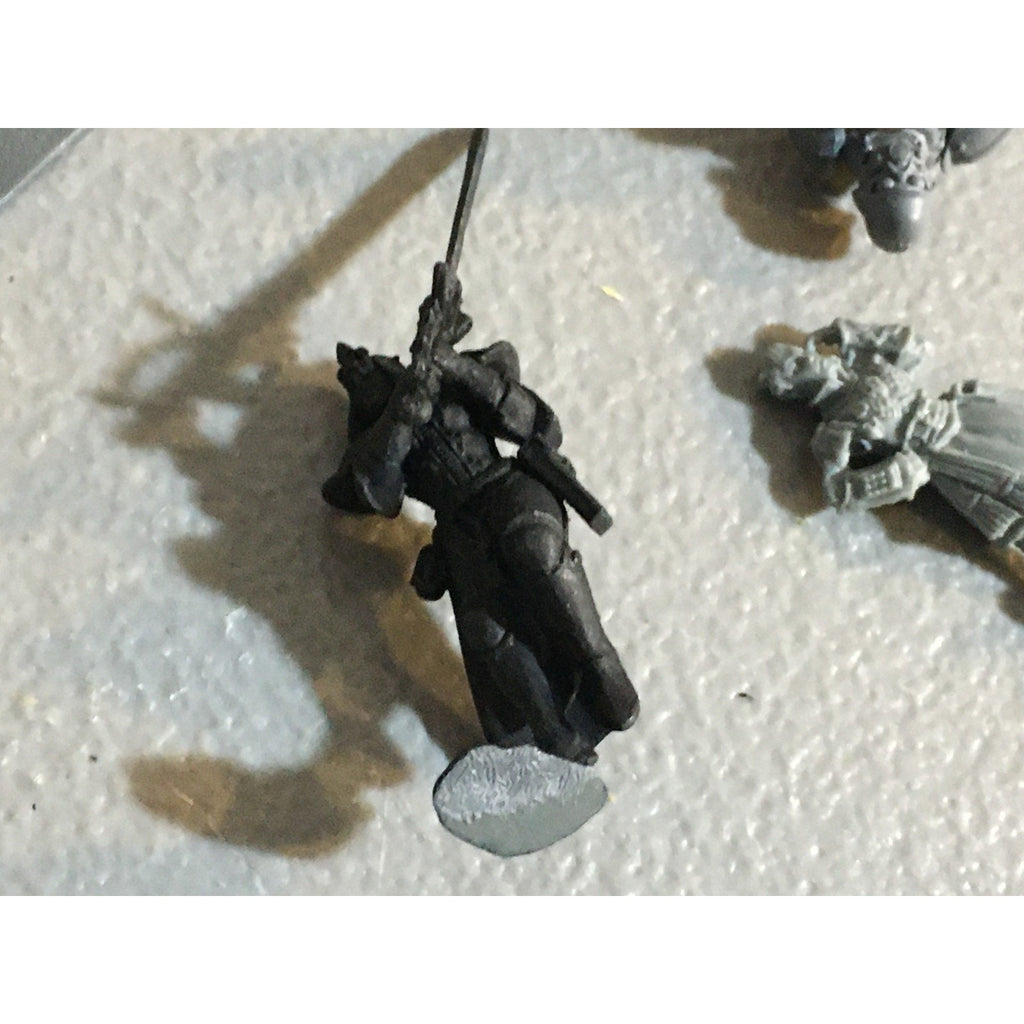 A32535 UNKNOWN MINIATURES PLASTIC INCOMPLETE WARRIOR SOLDIER