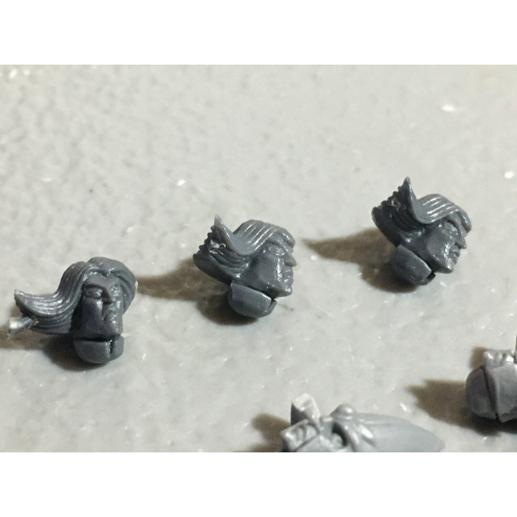 A22053 WARHAMMER FANTASY HIGH ELVES BITS LOT HEADS GW GAMES WORKSHOP