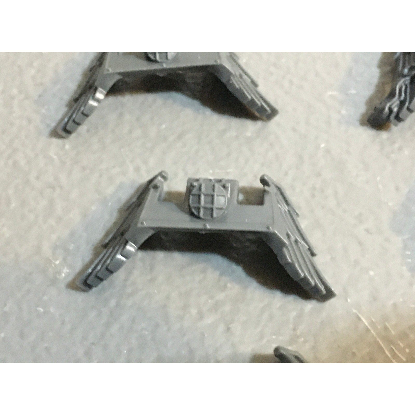 A29405 WARHAMMER 40K SPACE MARINES DARK ANGELS BITS LOT BIKE FRONT PLATES GW