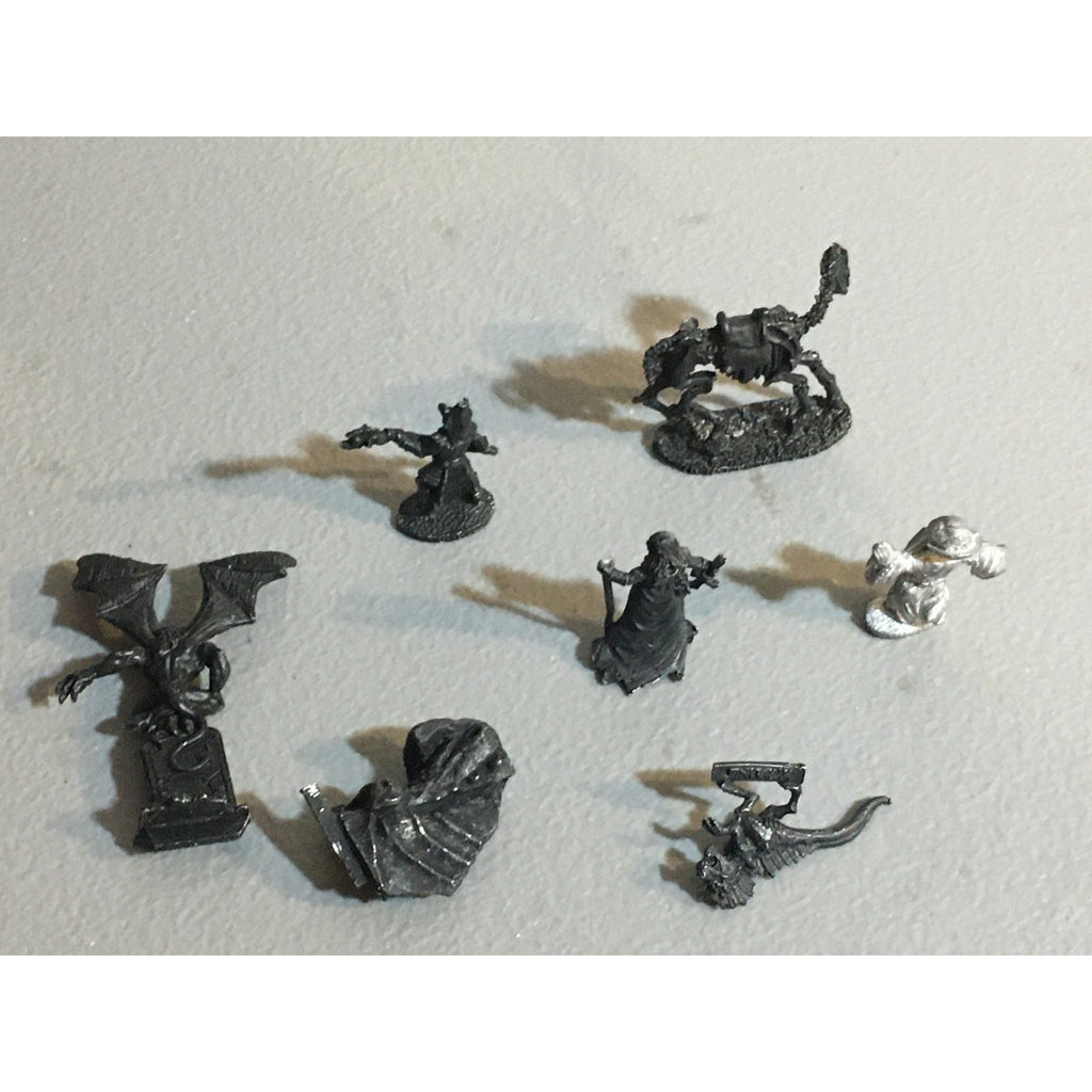 A34039 UNKNOWN METAL MINIATURES FANTASY MIXED LOT CREATURE DRAKE UNDEAD HORSE