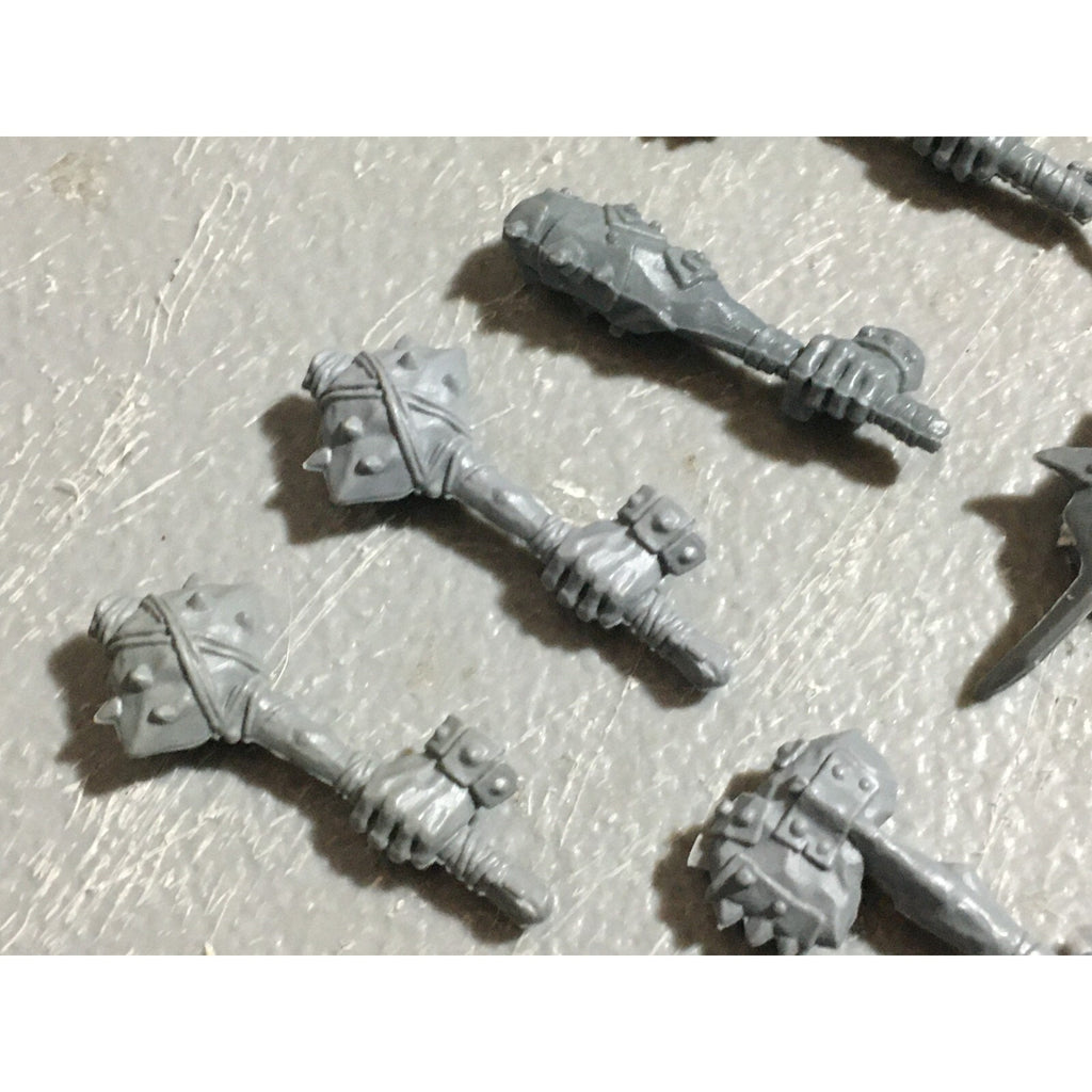 A22580 WARHAMMER FANTASY OGRE KINGDOMS BITS LOT HANDS GAMES WORKSHOP GW