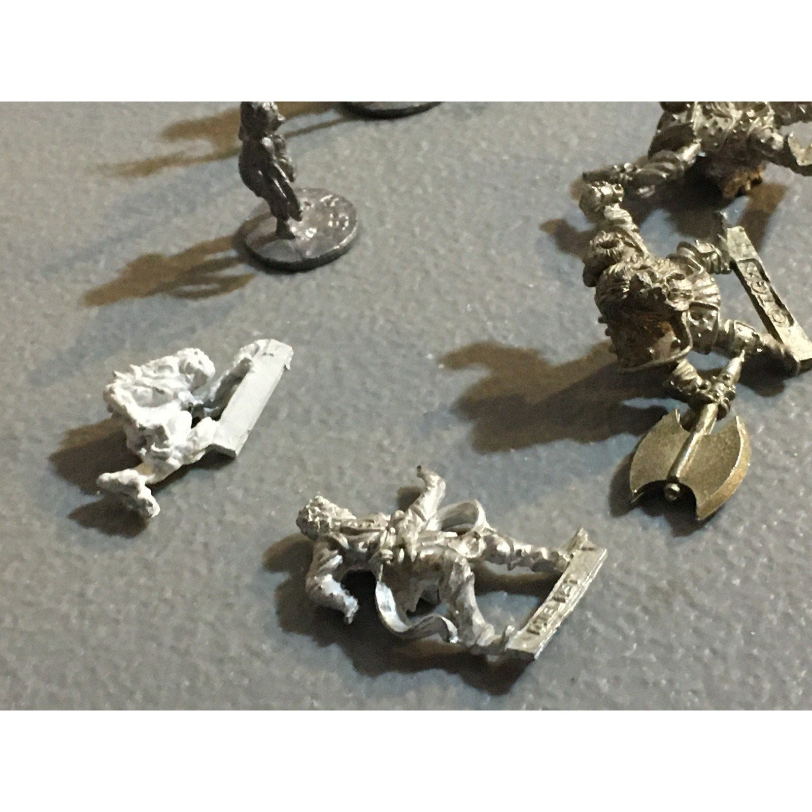A34032 UNKNOWN METAL MINIATURES FANTASY MIXED LOT CREATURE HUMAN WARRIOR