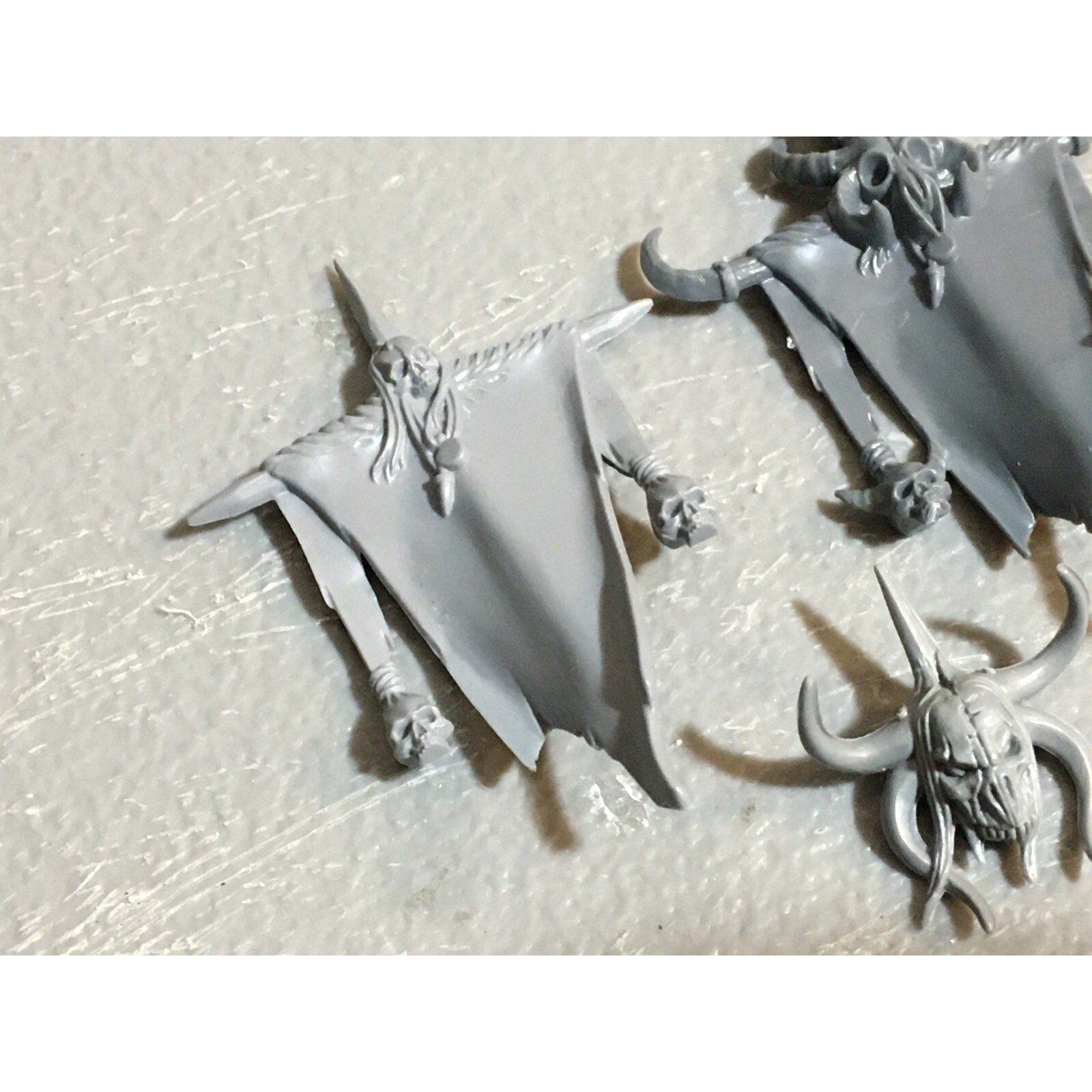 A23246 WARHAMMER FANTASY CHAOS BEASTMEN BITS LOT COMMAND GAMES WORKSHOP GW