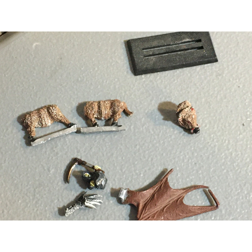 A32859 UNKNOWN METAL MINIATURES BOAR REAPER + WING CLAW BITS TABLETOP RPG