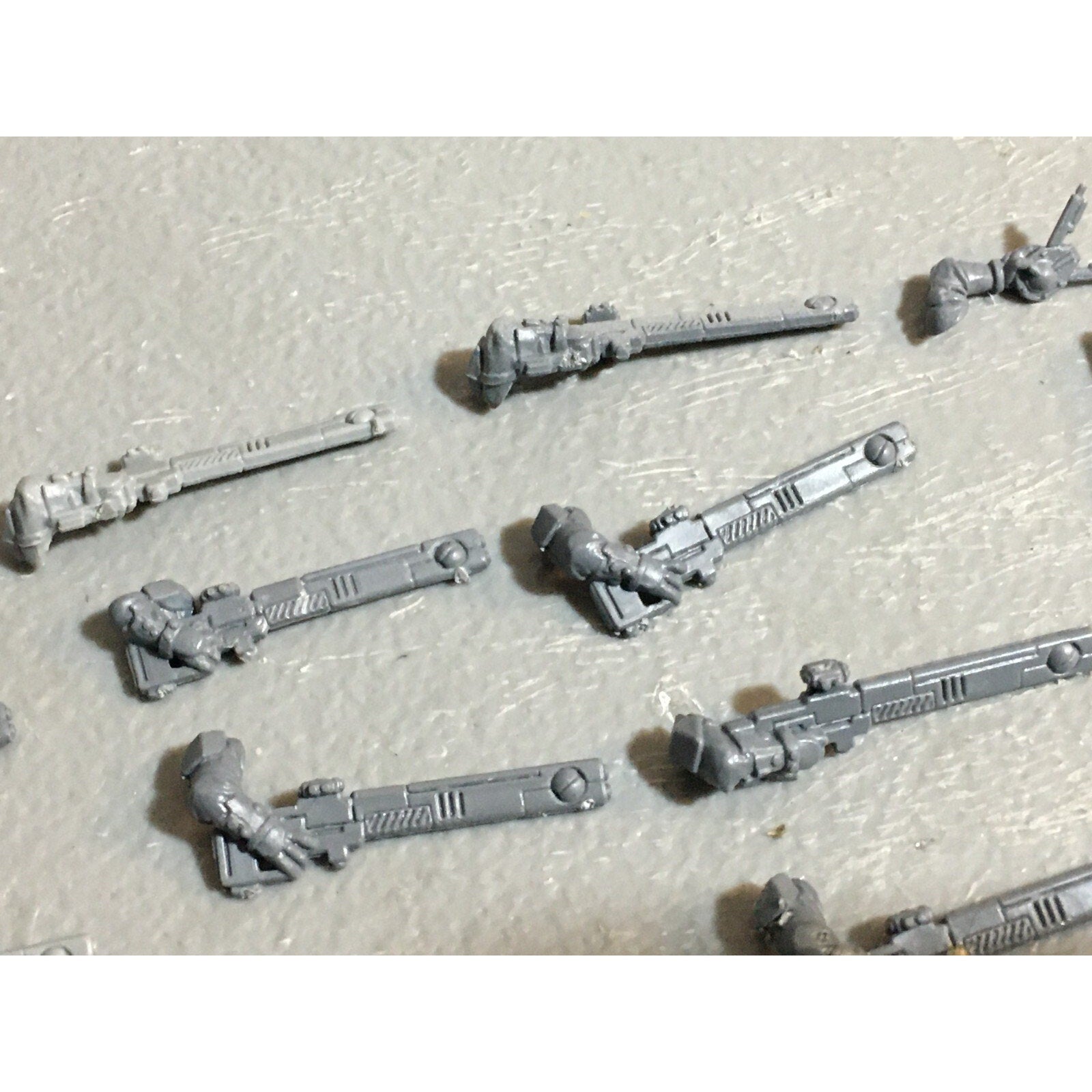 A23028 WARHAMMER 40K TAU EMPIRE BITS LOT FIRE WARRIORS GUNS GAMES WORKSHOP GW
