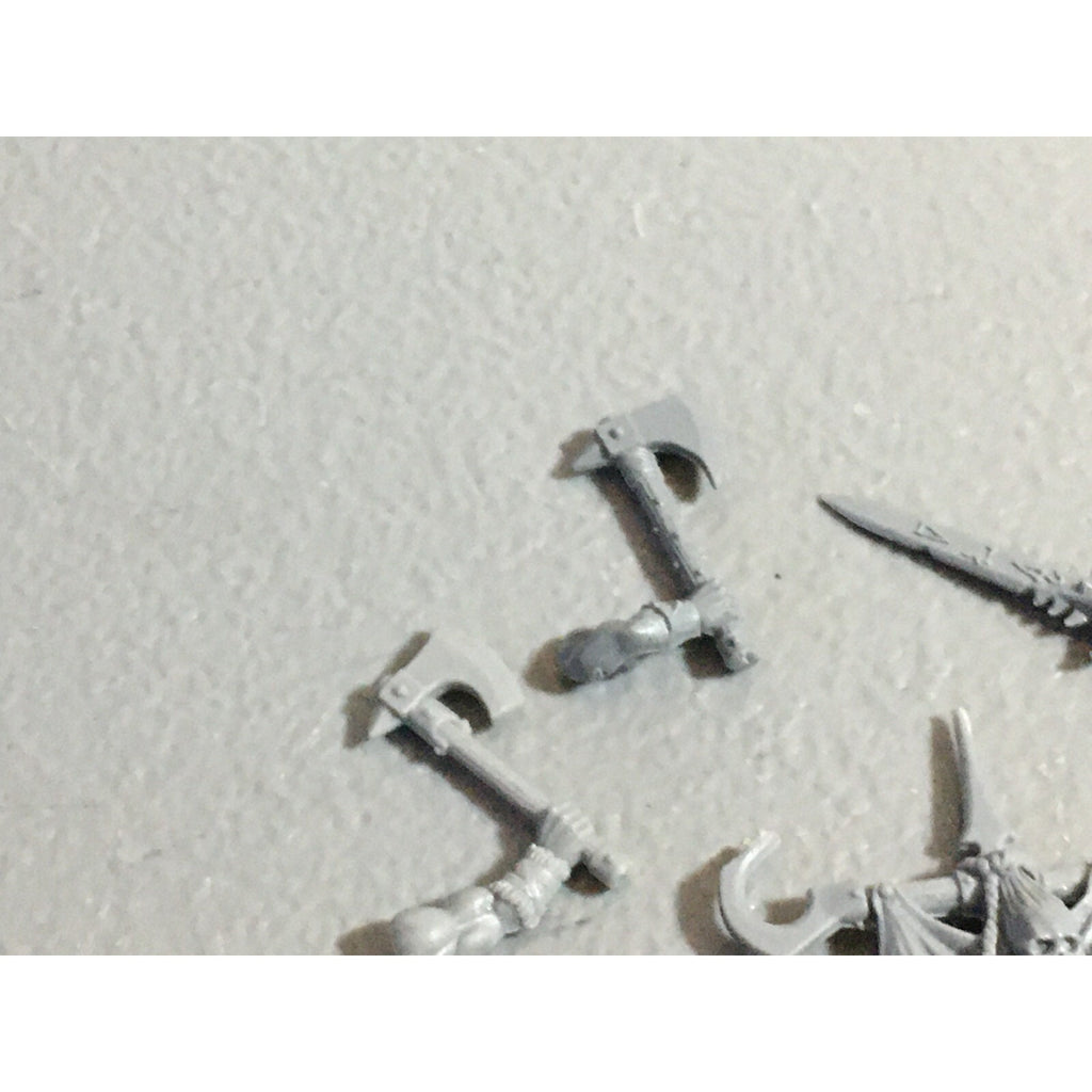 A22184 WARHAMMER FANTASY CHAOS MORTALS BITS LOT MIXED MARAUDER COMMAND & ARMS GW
