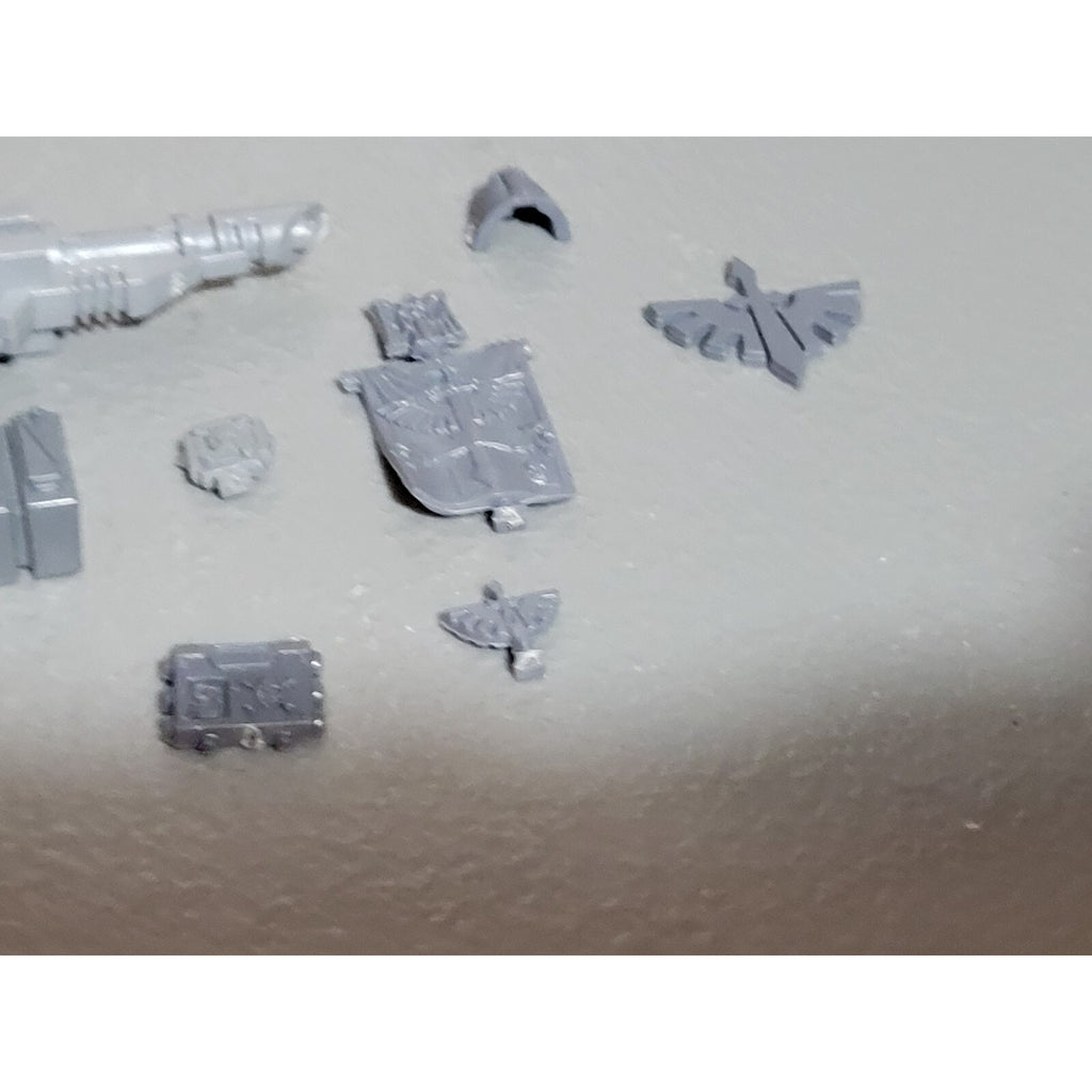 A18906 WARHAMMER 40K SPACE MARINES BITS LOT TANK RHINO RAZORBACK DARK ANGELS