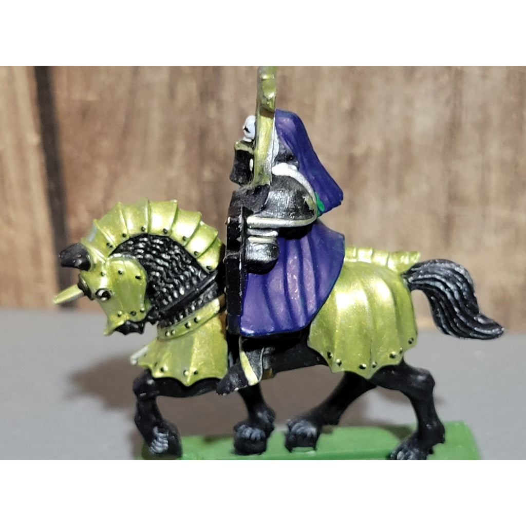 A19001 WARHAMMER FANTASY CHAOS MORTALS CLASSIC KNIGHT PLASTIC