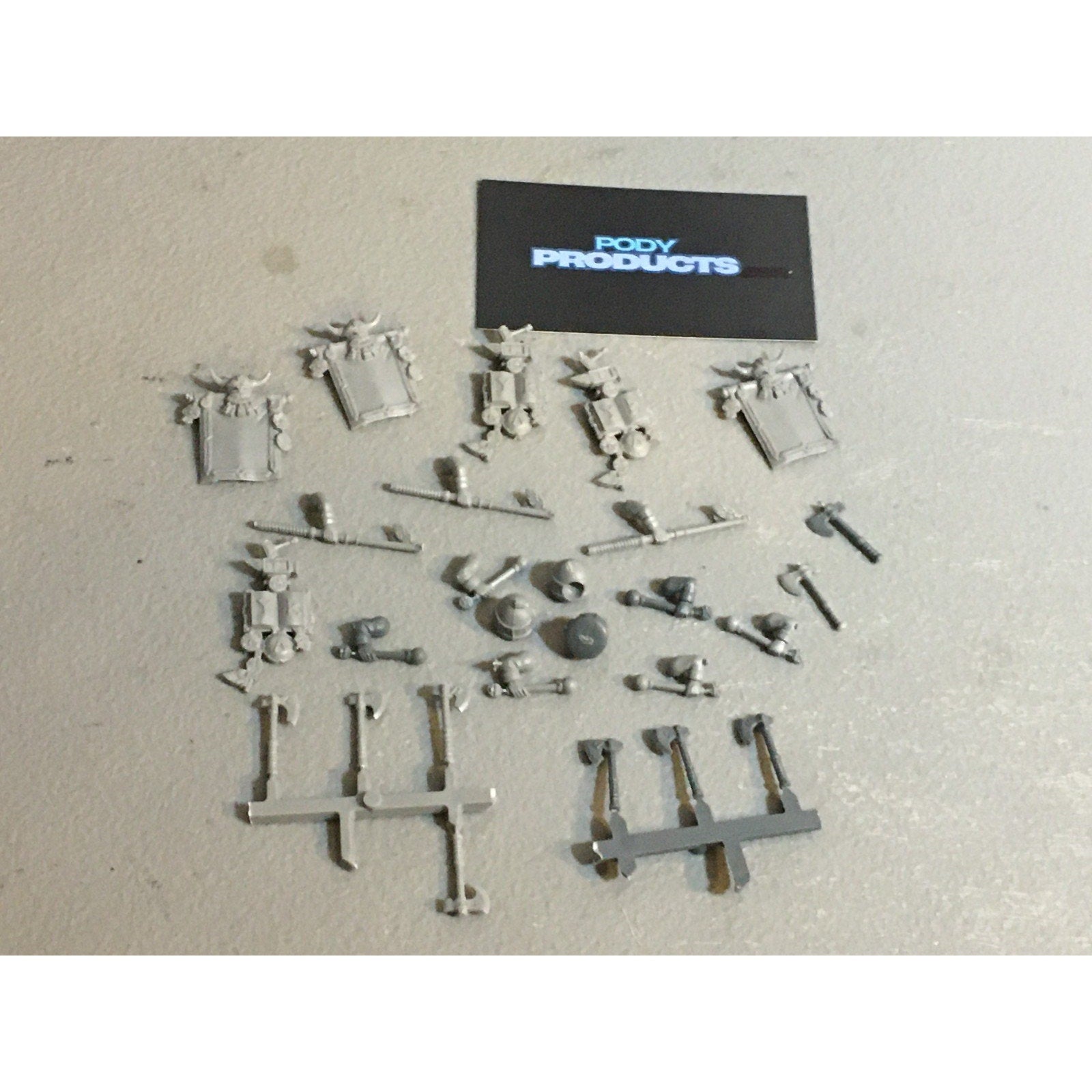 A33595 WARHAMMER FANTASY OLD WORLD DWARVES DWARFS BITS LOT BANNER AXE DRUM GW