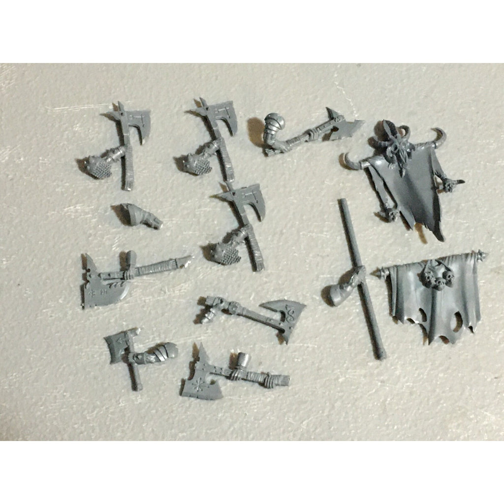 A23232 WARHAMMER FANTASY CHAOS BEASTMEN BITS LOT BESTIGORS GAMES WORKSHOP GW