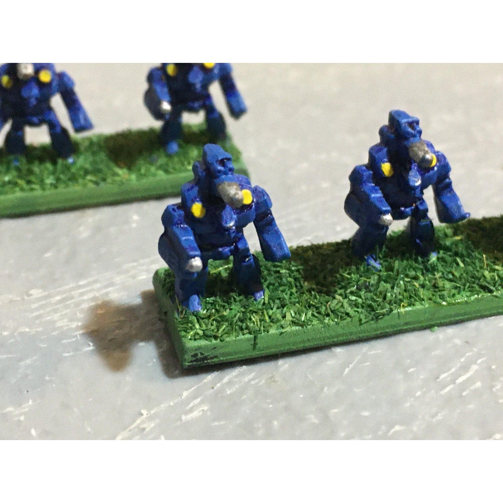 A24550 EPIC 40K IMPERIAL ROBOT 9 PC GAMES WORKSHOP WARHAMMER