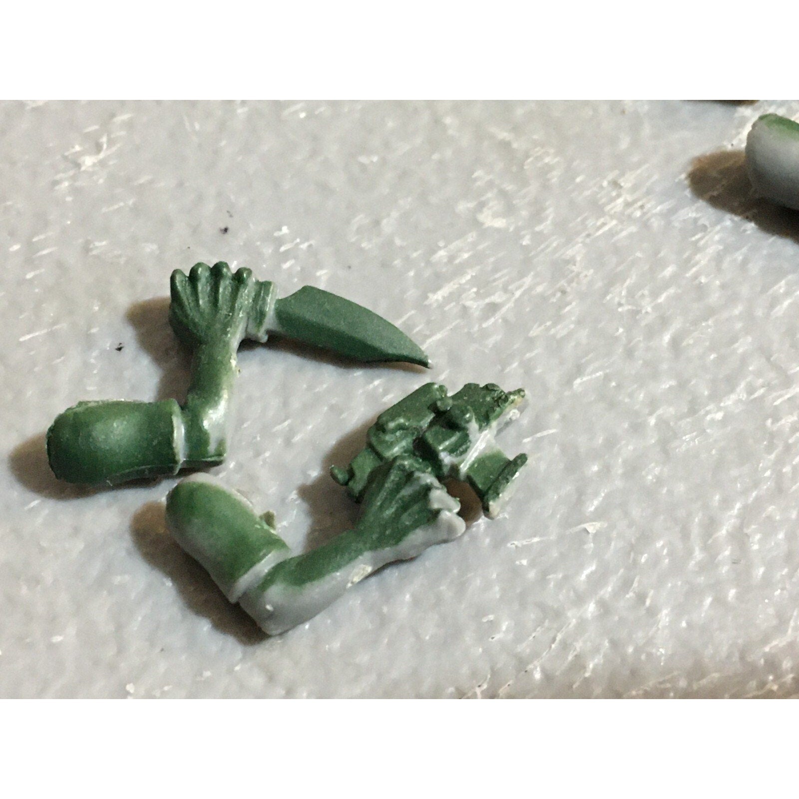 A23269 WARHAMMER 40K ORKS BITS LOT ROGUE TRADER BOYZ ARMS WEAPONS OOP GW