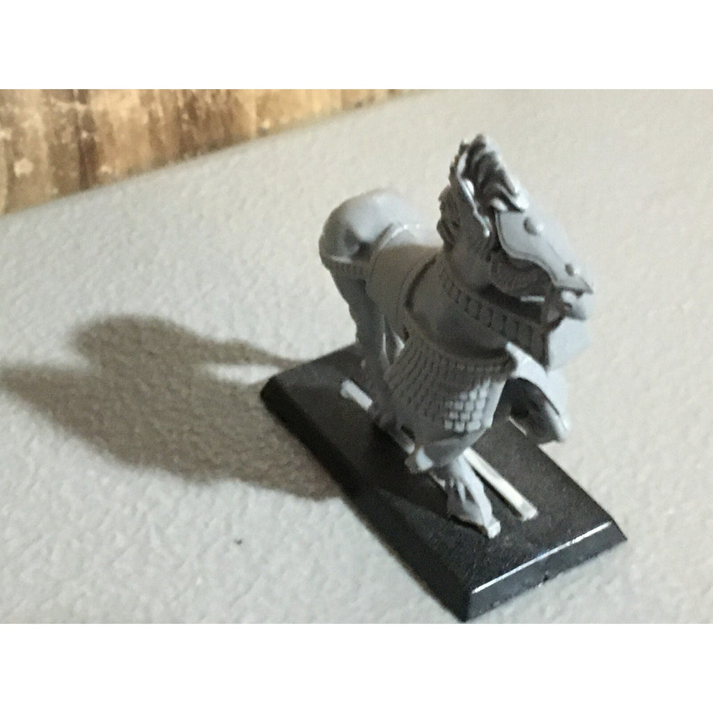 A23909 WARHAMMER FANTASY HIGH ELVES METAL MOUNTED HERO ARDATH NO SHIELD ALT HORS
