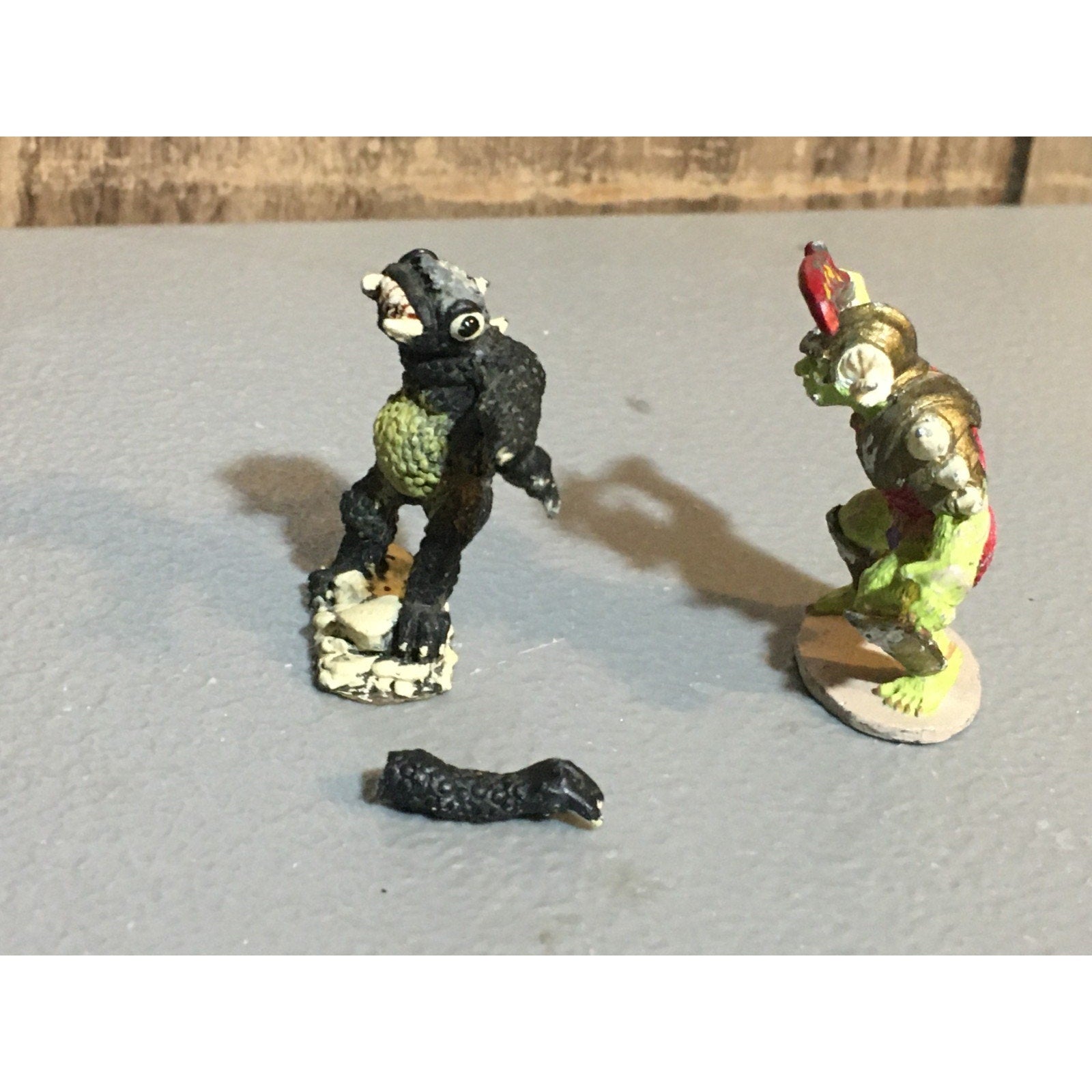 A24867 UNBRANDED METAL TABLETOP OLD OOP D&D FANTASY MONSTER ORC MINIATURES