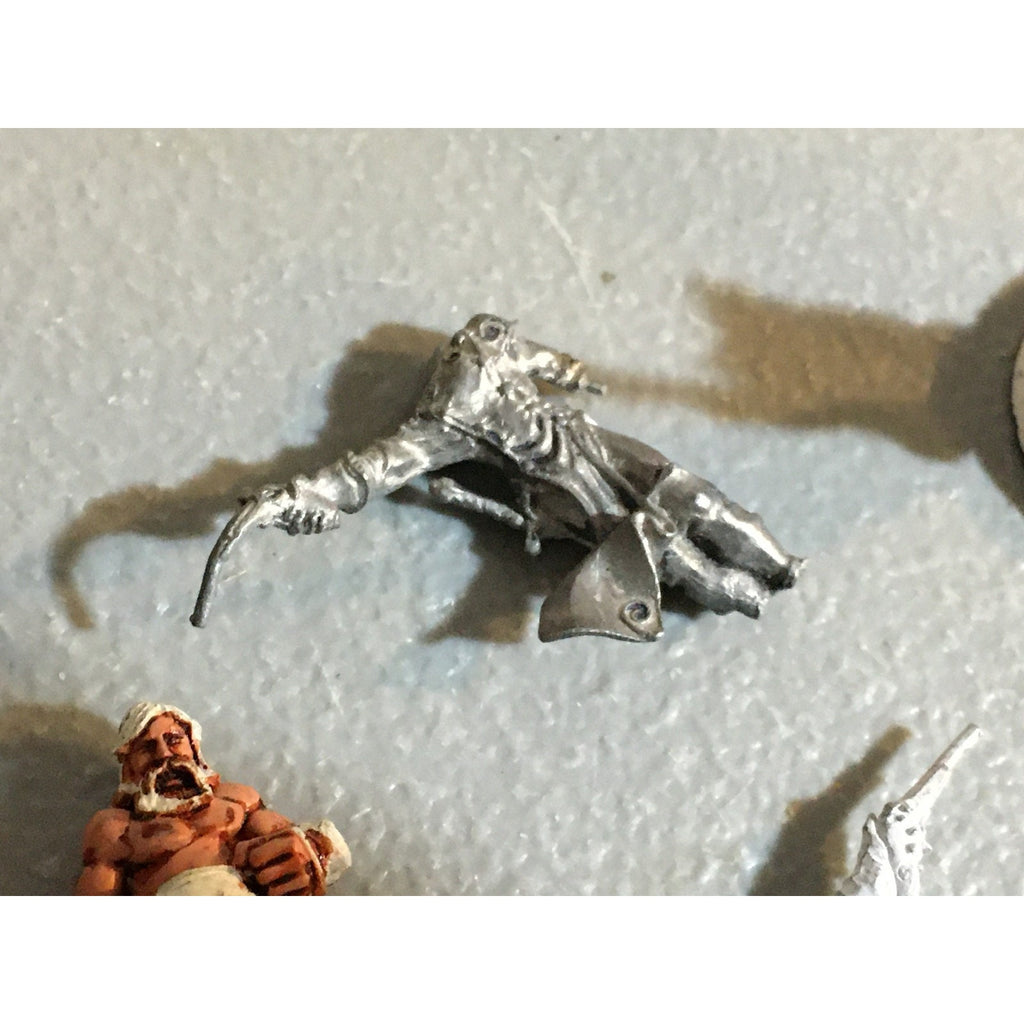 A32529 UNKNOWN METAL MINIATURES INCOMPLETE WARRIOR SOLDIER NINJA