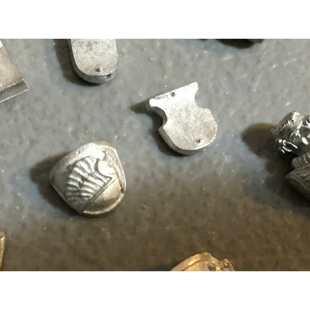 A32484 WARHAMMER 40K SPACE MARINES METAL BIT LOT SHOULDER PAD PLATE MULTIMELTA