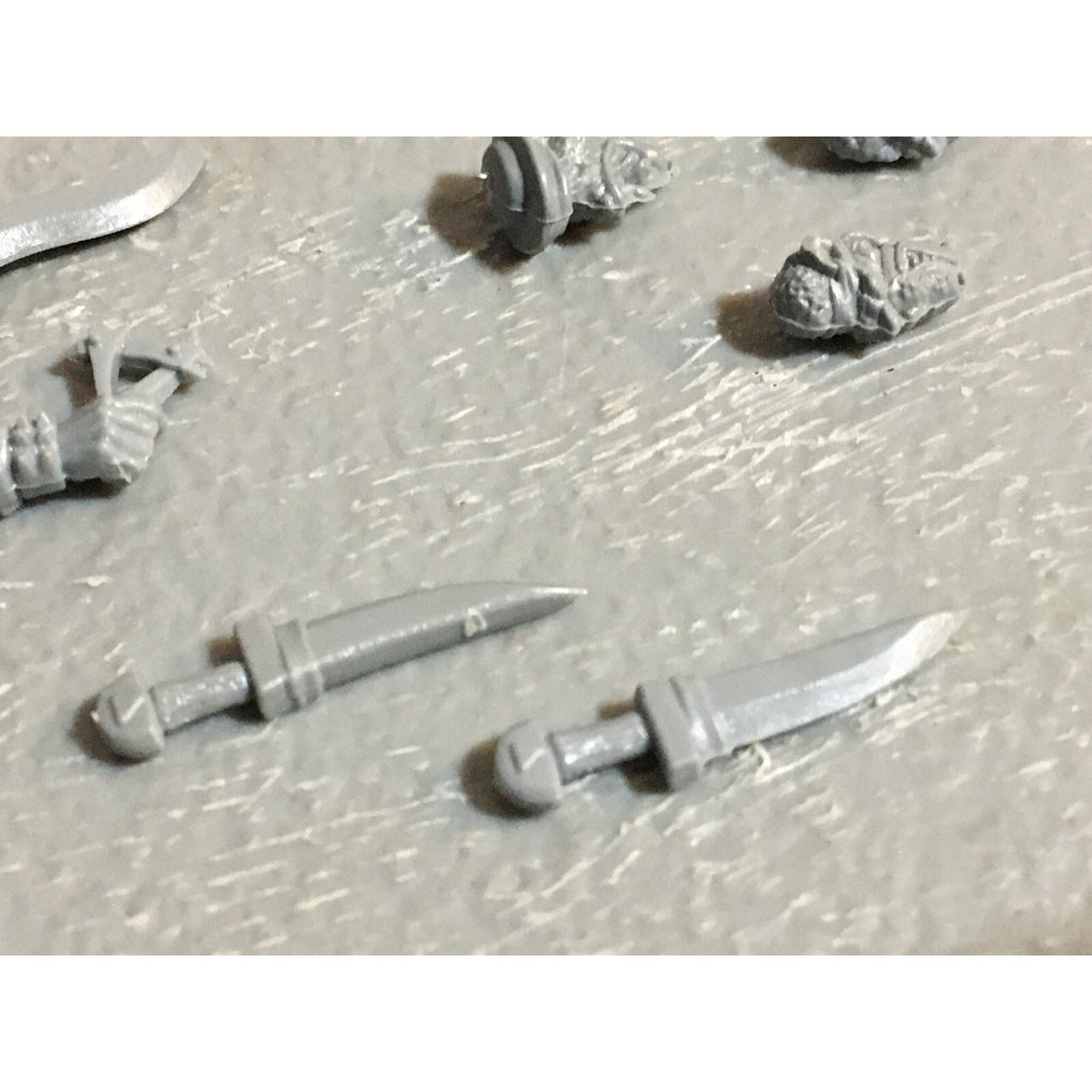 A23448 WARHAMMER FANTASY SKAVEN BITS LOT MIXED CLANRAT PLAGUE MONK RUNNER GW