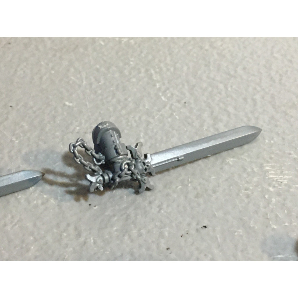 A29439 WARHAMMER 40K SPACE MARINES BLACK TEMPLARS BITS LOT ARMS BOLTER SWORD GW