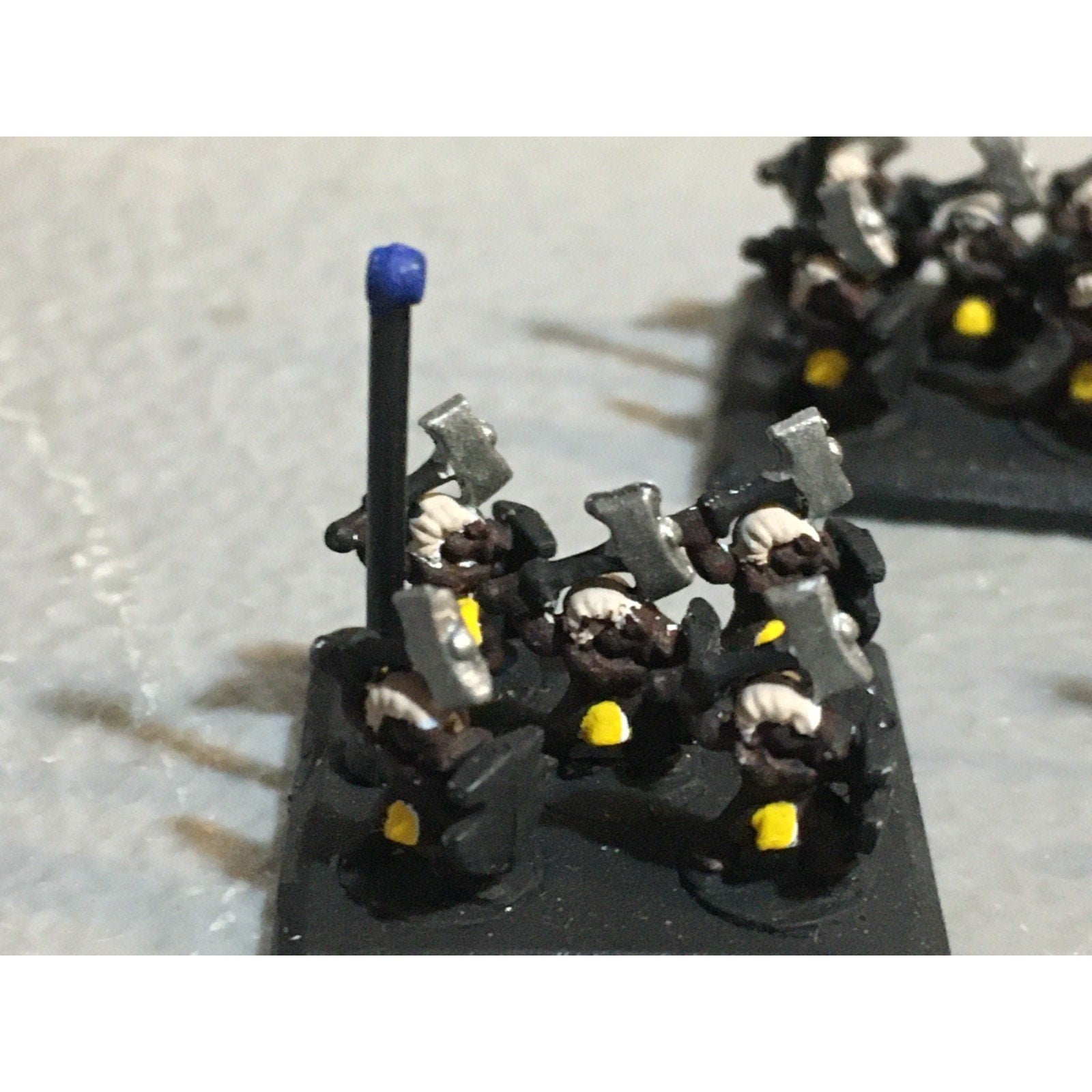 A25308 WARHAMMER 40K EPIC IG IMPERIAL GUARD BEASTMEN 4 STANDS GW