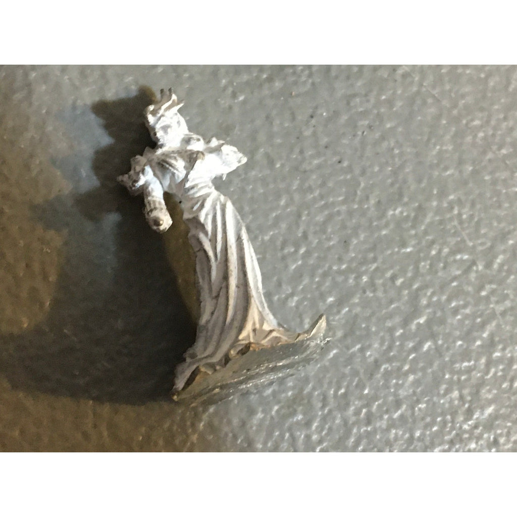 A34037 UNKNOWN METAL MINIATURES FANTASY MIXED LOT ELF WARRIOR STANDARD