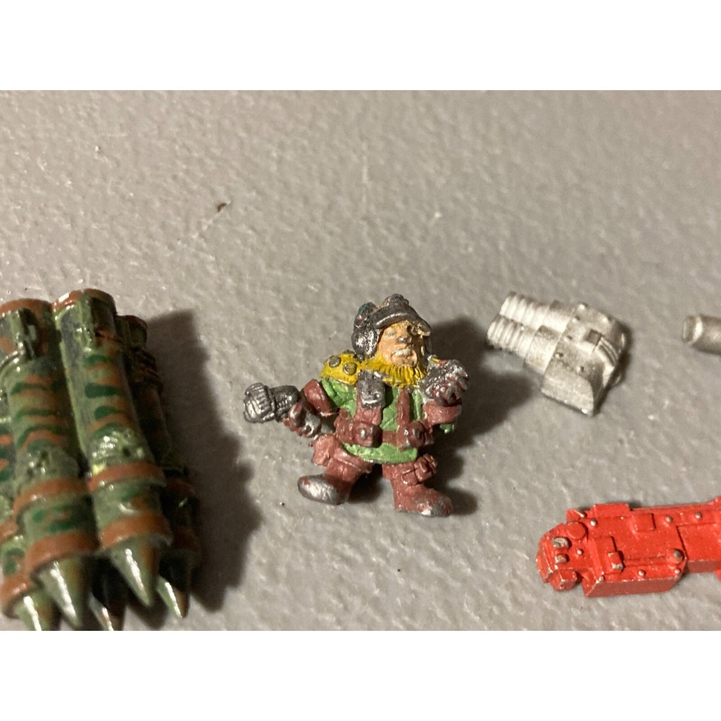 A19748 WARHAMMER 40K ASTRA IG IMPERIAL SQUAT ALL METAL BITS LOT