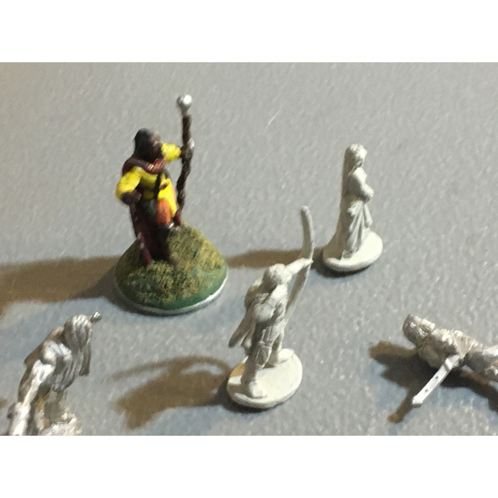 A34022 UNKNOWN METAL MINIATURES MIXED HUMAN MAGE FEMALE TABLETOP RPG
