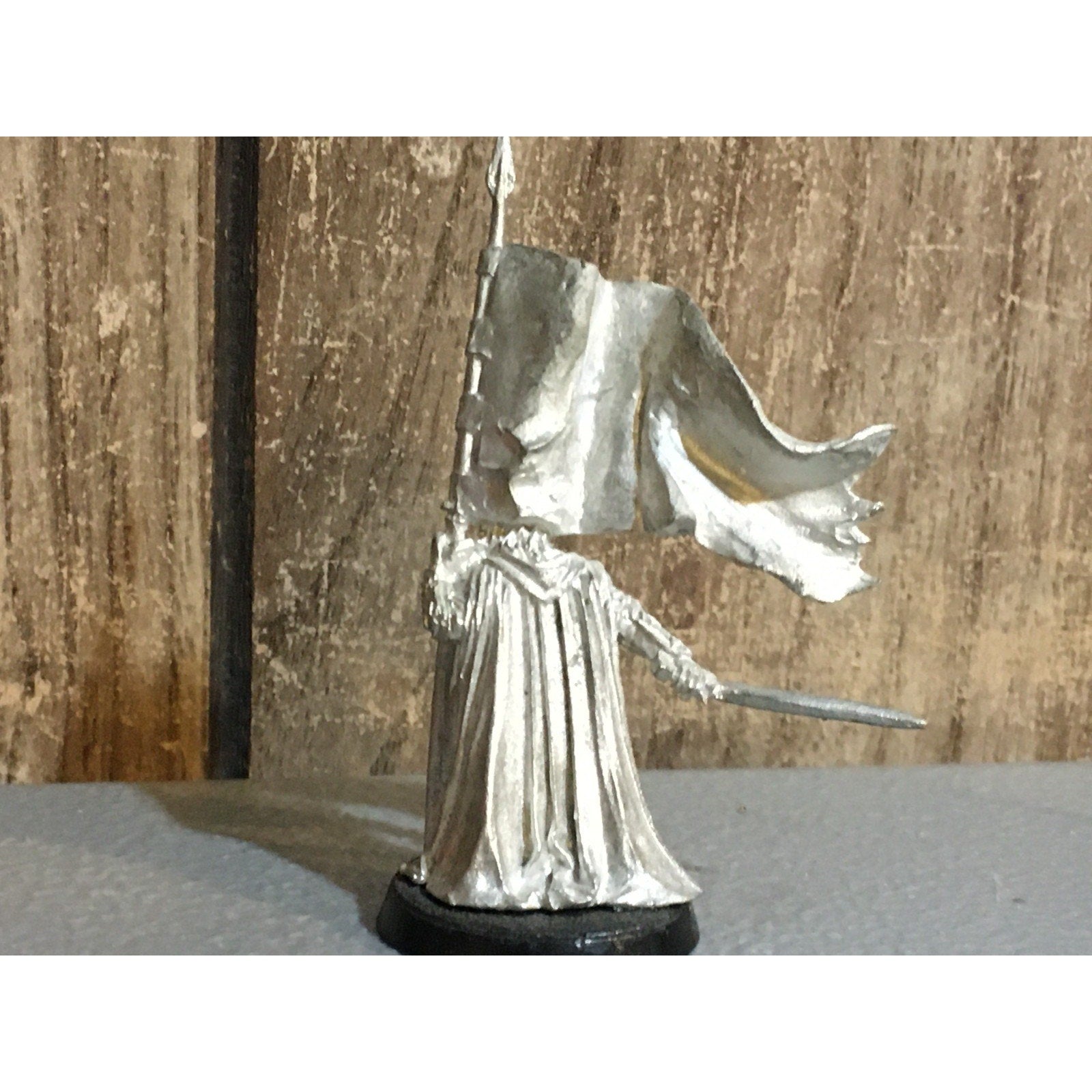 A30092 LOTR LORD OF THE RINGS GAMES WORKSHOP METAL ROHAN GAMLING BANNER GUARD