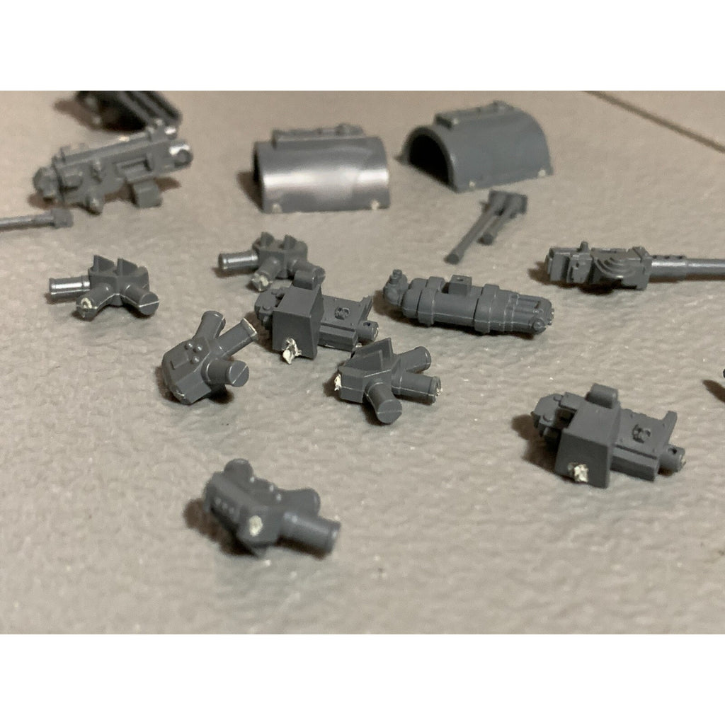 A17835 WARHAMMER 40K ASTRA IG GUARD TANKS BITS LOT GW GAMES WORKSHOP