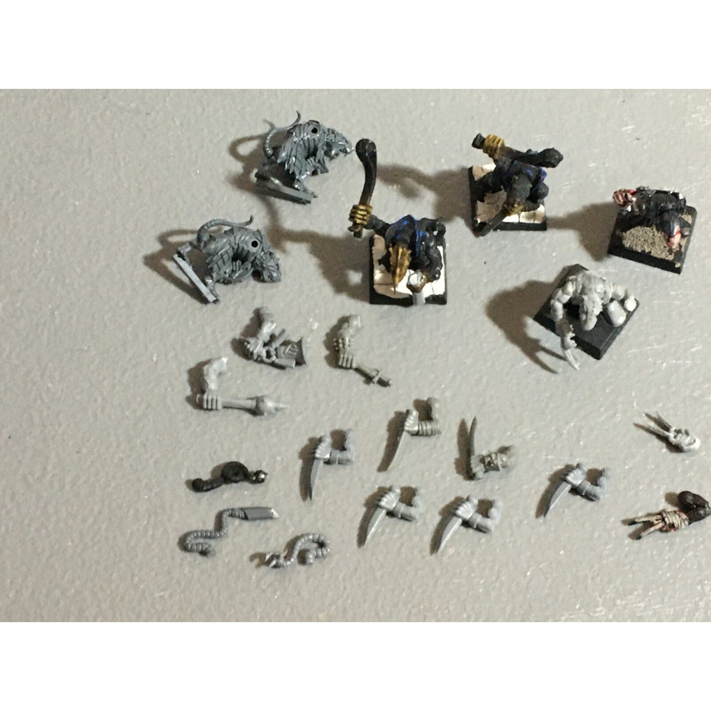 A22307 WARHAMMER FANTASY SKAVEN INCOMPLETE & BITS LOT GAMES WORKSHOP GW