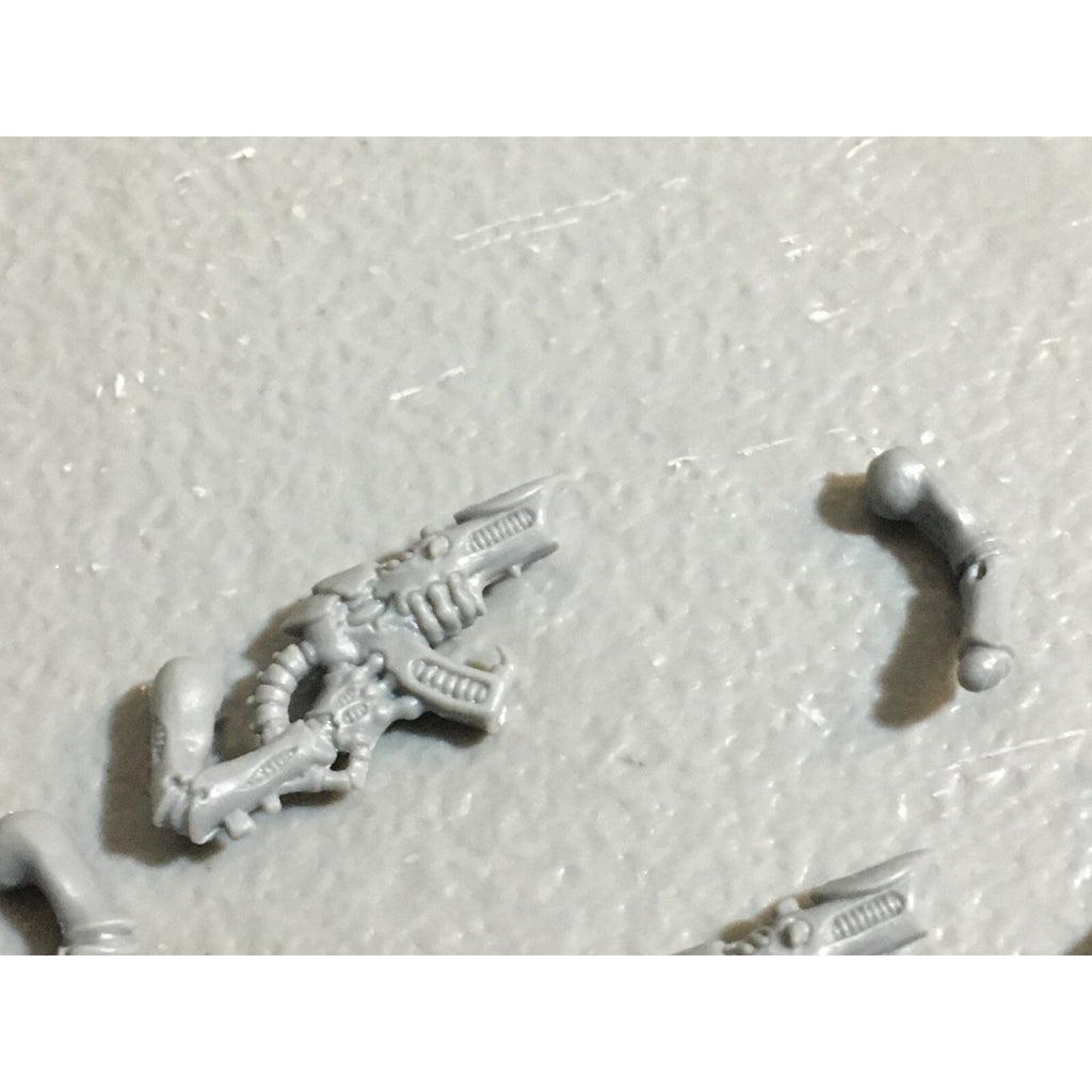 A23049 WARHAMMER 40K TYRANIDS BITS LOT FLESHBORERS TERMAGANTS GAMES WORKSHOP GW