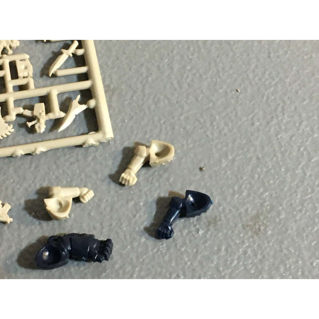 A30752 WARHAMMER 40K SPACE MARINES RTB01 BITS LOT ROGUE TRADER ARMS BLADE GW