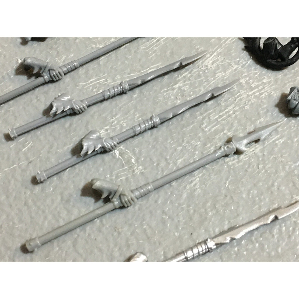 A23450 WARHAMMER FANTASY DARK ELVES BITS LOT ARMS SPEARS SWORDS GAMES WORKSHOP
