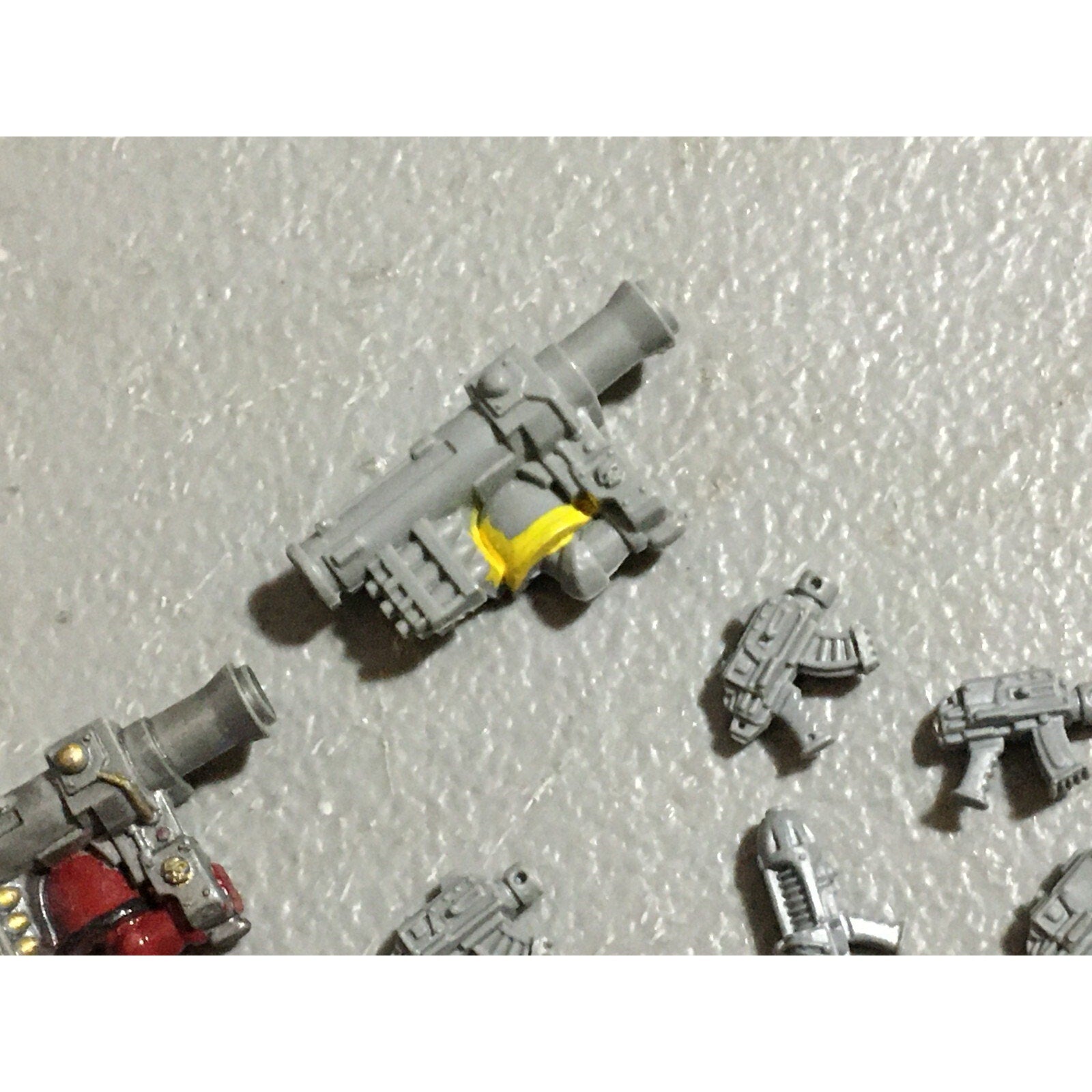 A22366 WARHAMMER 40K BITS LOT ROGUE TRADER SPACE MARINES PLASMA PISTOL MISSILE