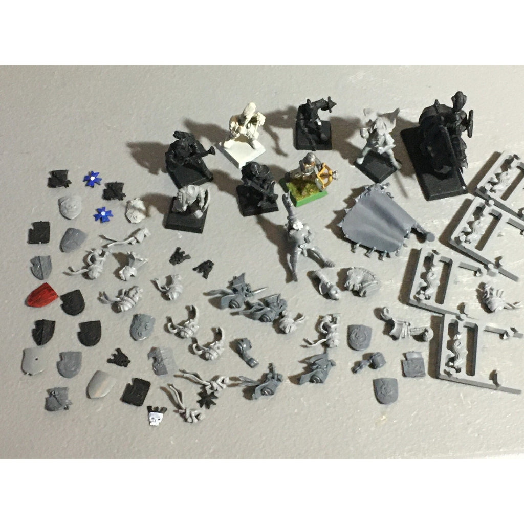 A22076 WARHAMMER FANTASY EMPIRE BITS LOT MIXED SHIELDS GAMES WORKSHOP GW