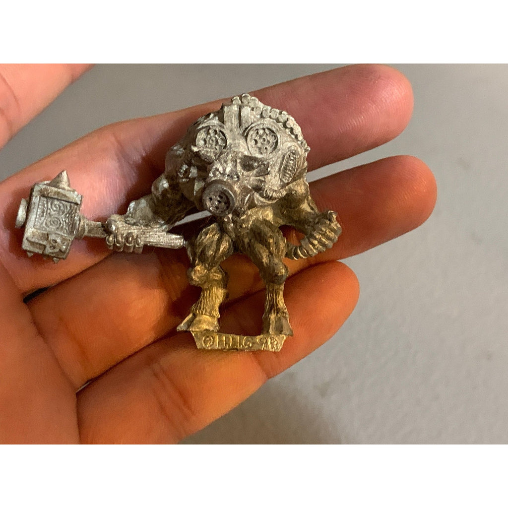 A31457 WARZONE MUTANT CHRONICLES HHG METAL DARK LEGION GOMORRIAN EMASCULATOR