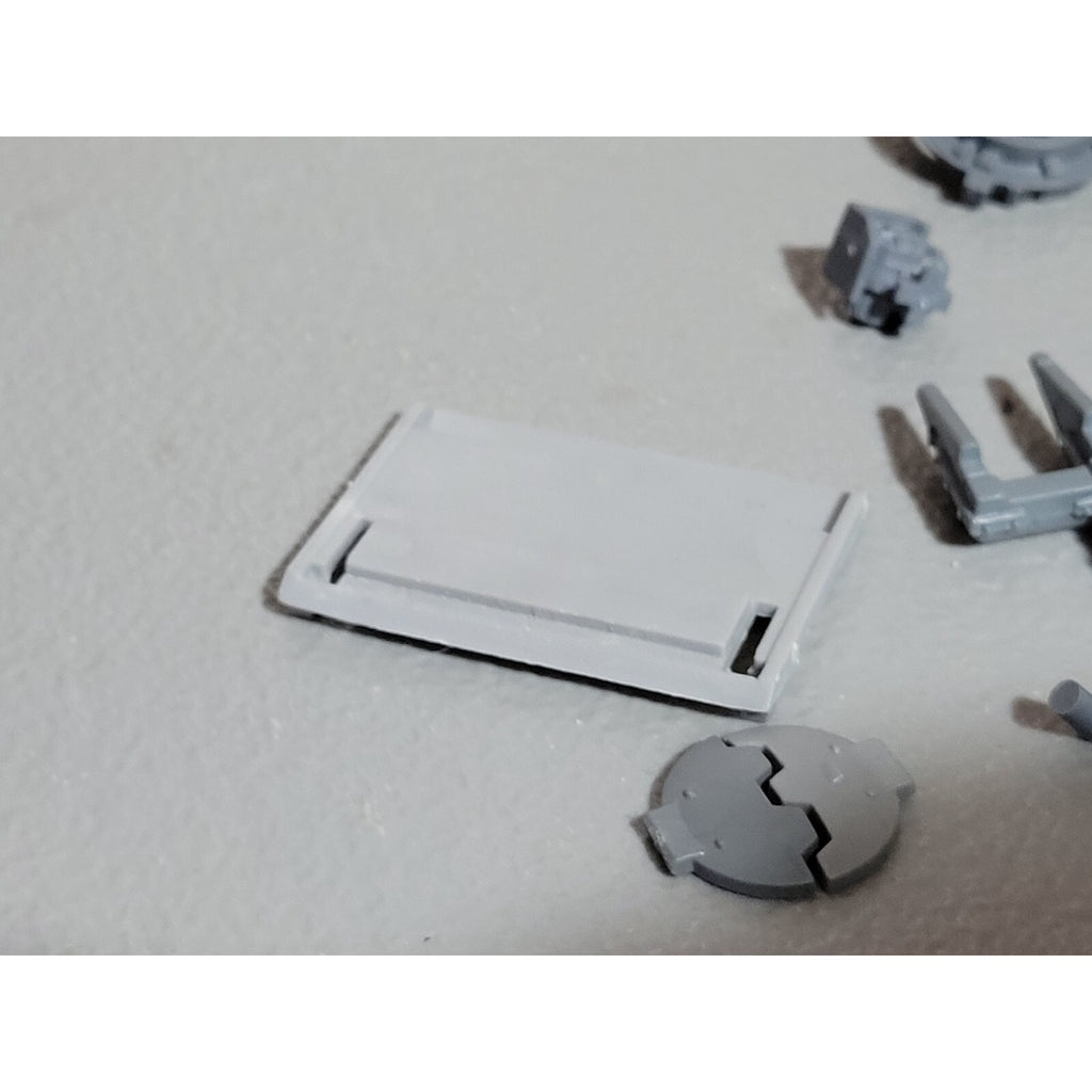 A18904 WARHAMMER 40K SPACE MARINES BITS LOT TANK VEHICLE RHINO RAZORBACK PRED